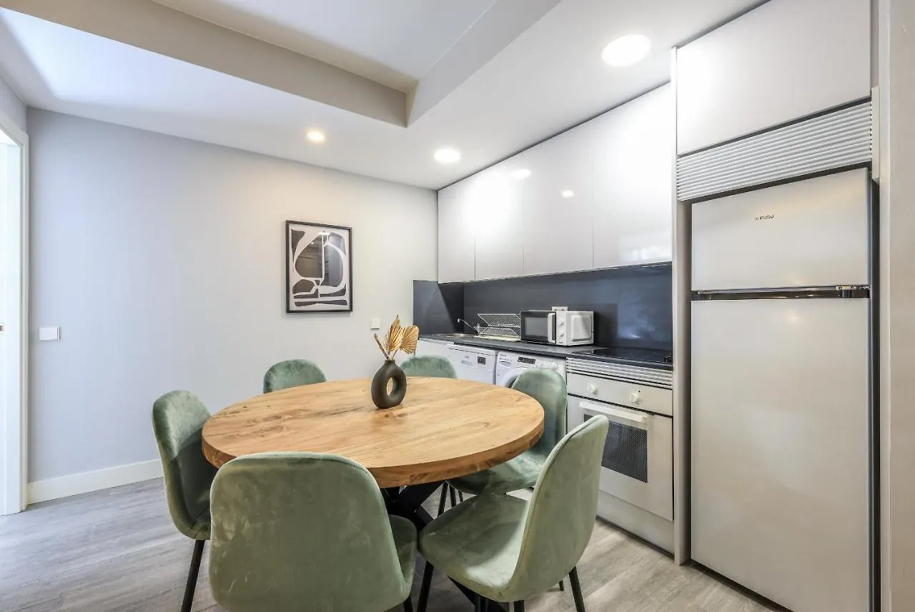 Apartamentos Reformados En Arturo Soria Madrid 0*,  Spain